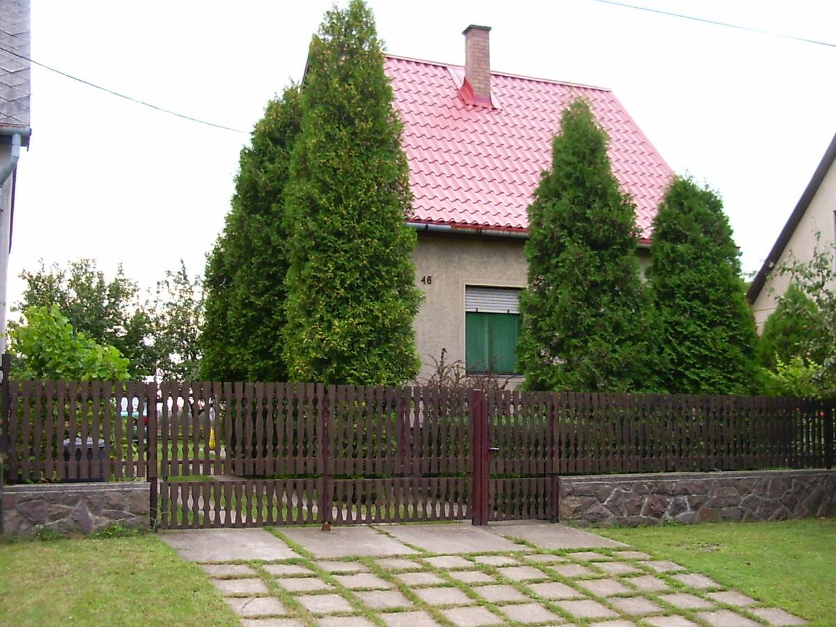 Arany Apartman Zsory Mezőkövesd Buitenkant foto
